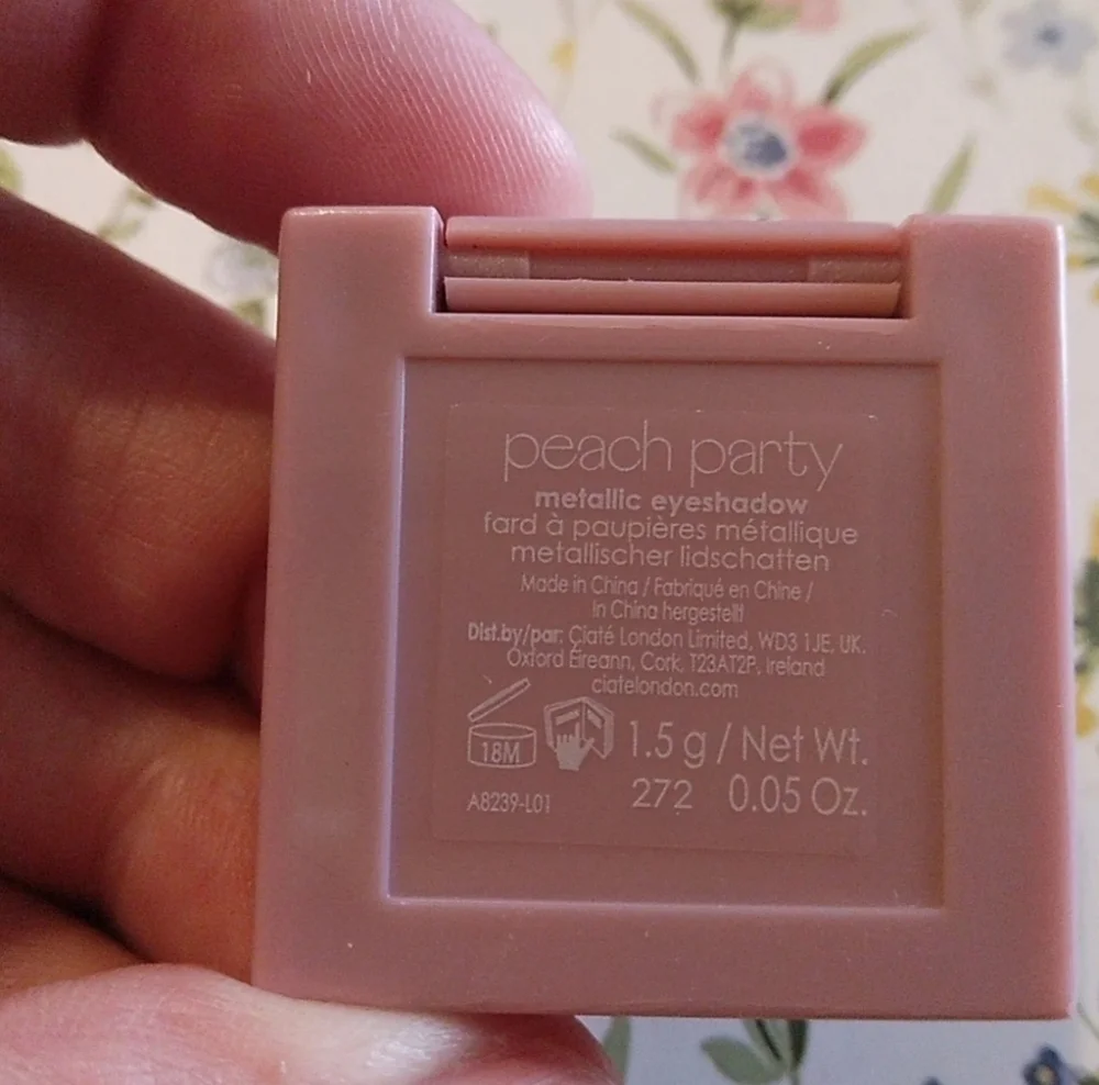Ciaté London Peach Party Metallic Eyeshadow NWOB